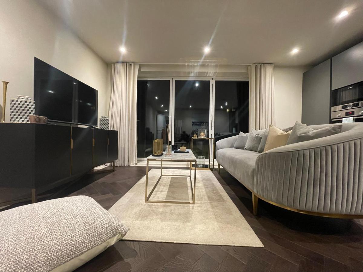 Sophisticated 1Br, 1 Ba Chigwell Designer Flat Chcl F2 Apartment Exterior photo
